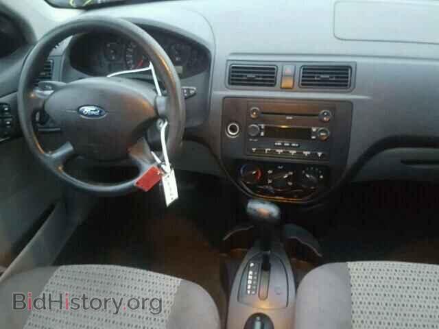 2007 FORD FOCUS - VIN: 1FAFP34N07W109679 - Фото 9