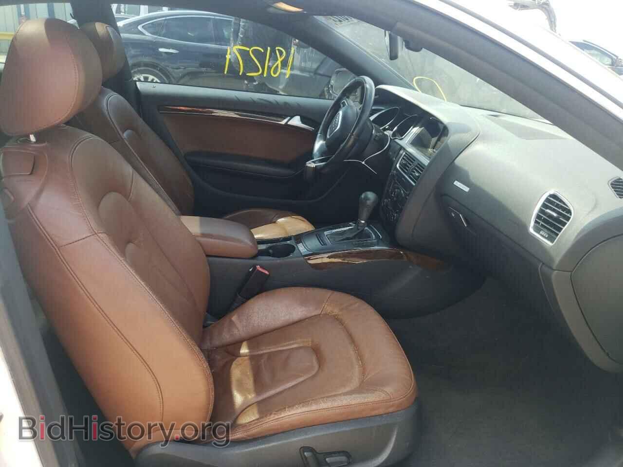 2010 AUDI A5 - VIN: WAULFAFR0AA081128 - Фото 5