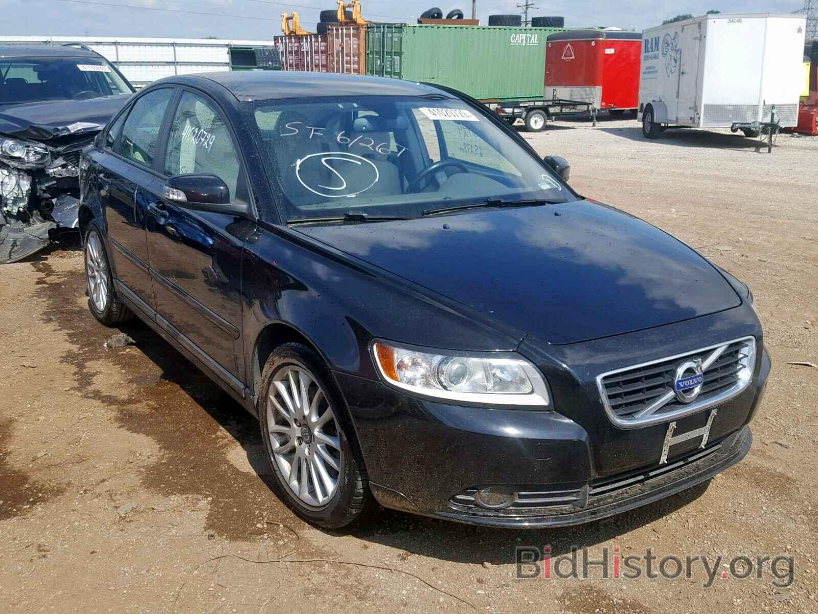 Photo YV1672MS1B2545266 - VOLVO S40 2011