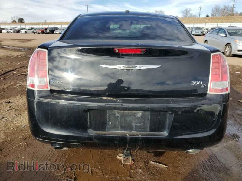 2014 Chrysler 300 (VIN 2C3CCAGG9EH140911) — фото 6 из 12
