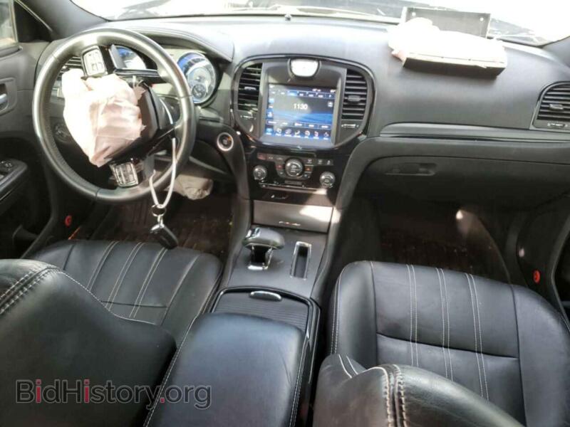 2014 Chrysler 300 (VIN 2C3CCAGG9EH140911) — фото 8 из 12