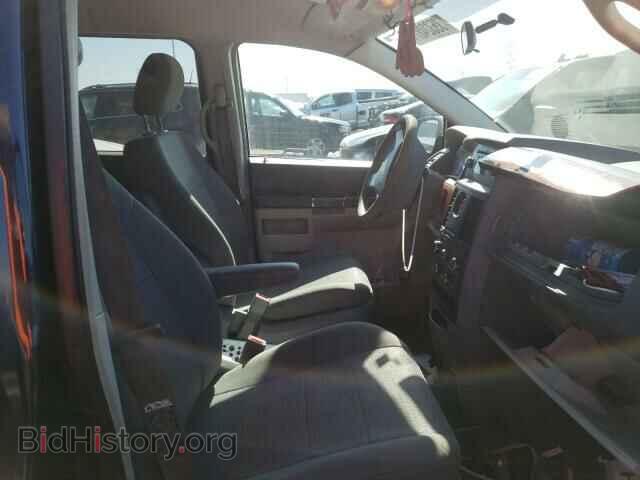 2008 CHRYSLER MINIVAN - VIN: 2A8HR44H48R114657 - Фото 5