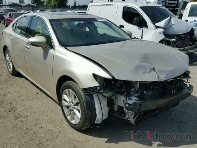 Photo JTHBW1GG3F2099988 - LEXUS ES300 2015