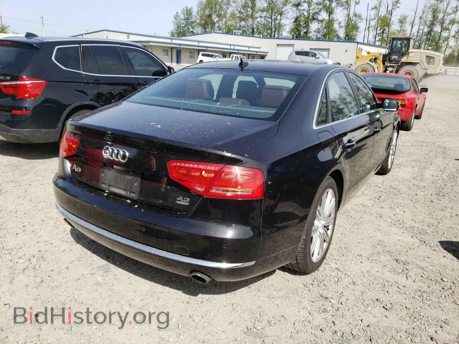 2011 AUDI A8 - VIN: WAUAVAFD5BN002562 - Фото 4