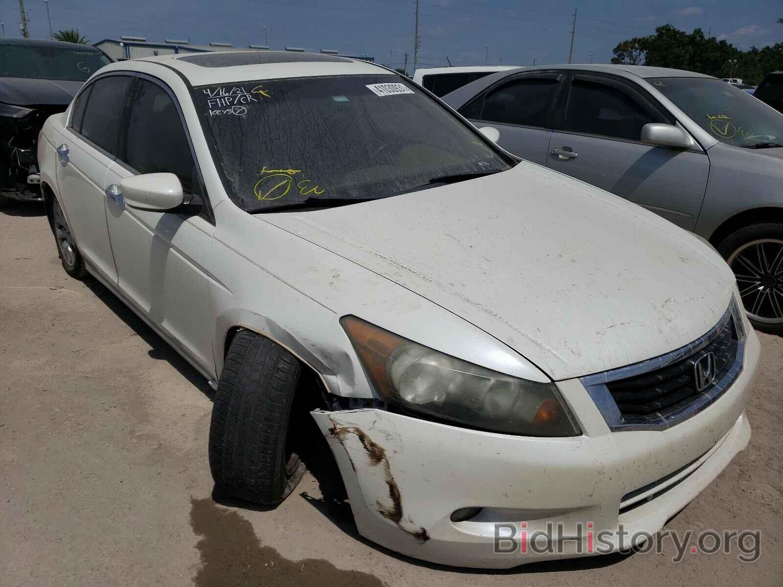 Photo 1HGCP36818A069536 - HONDA ACCORD 2008