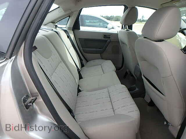 2008 FORD FOCUS - VIN: 1FAHP35NX8W193258 - Фото 6