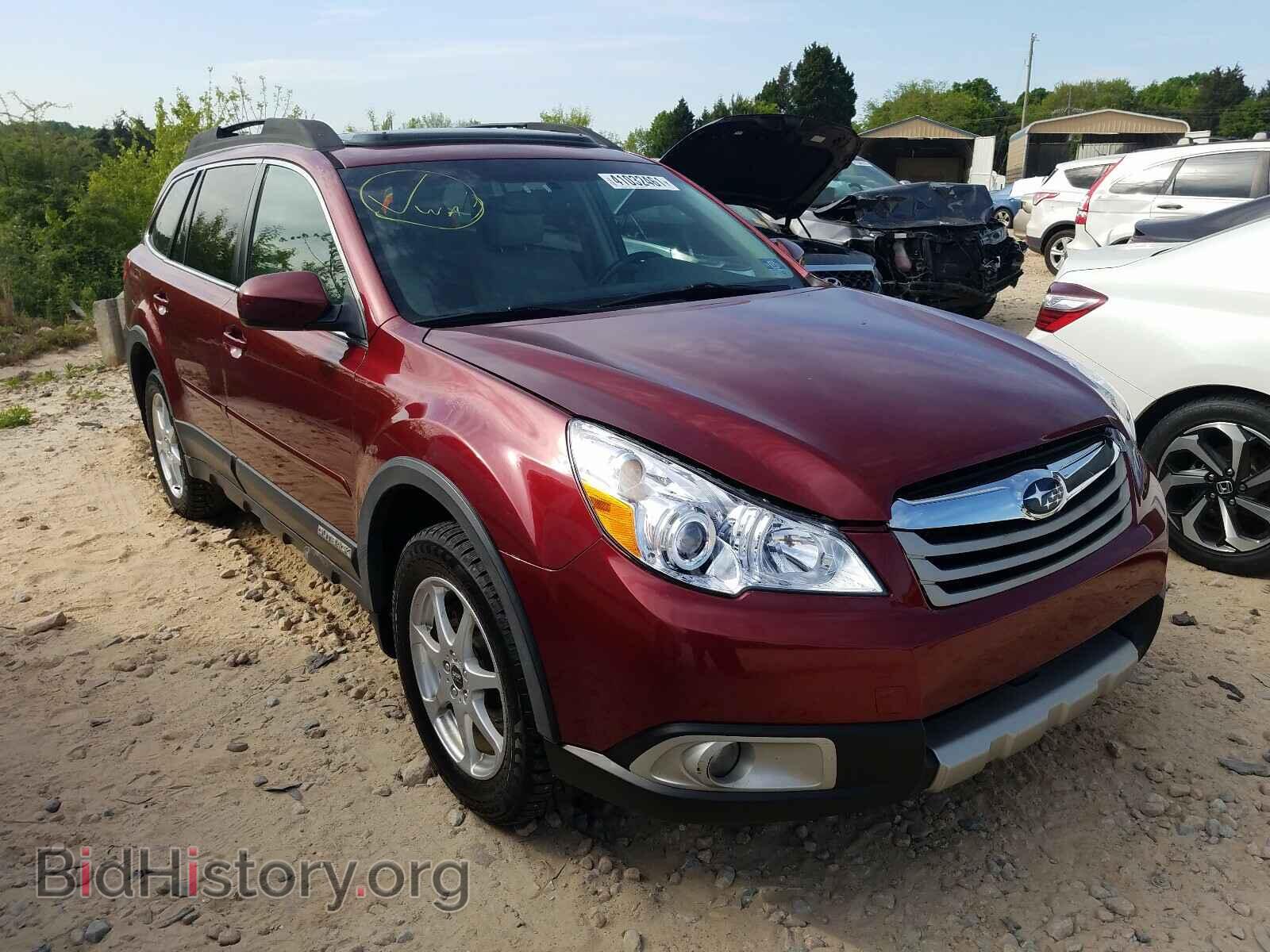 Photo 4S4BRDKC3B2373419 - SUBARU OUTBACK 2011