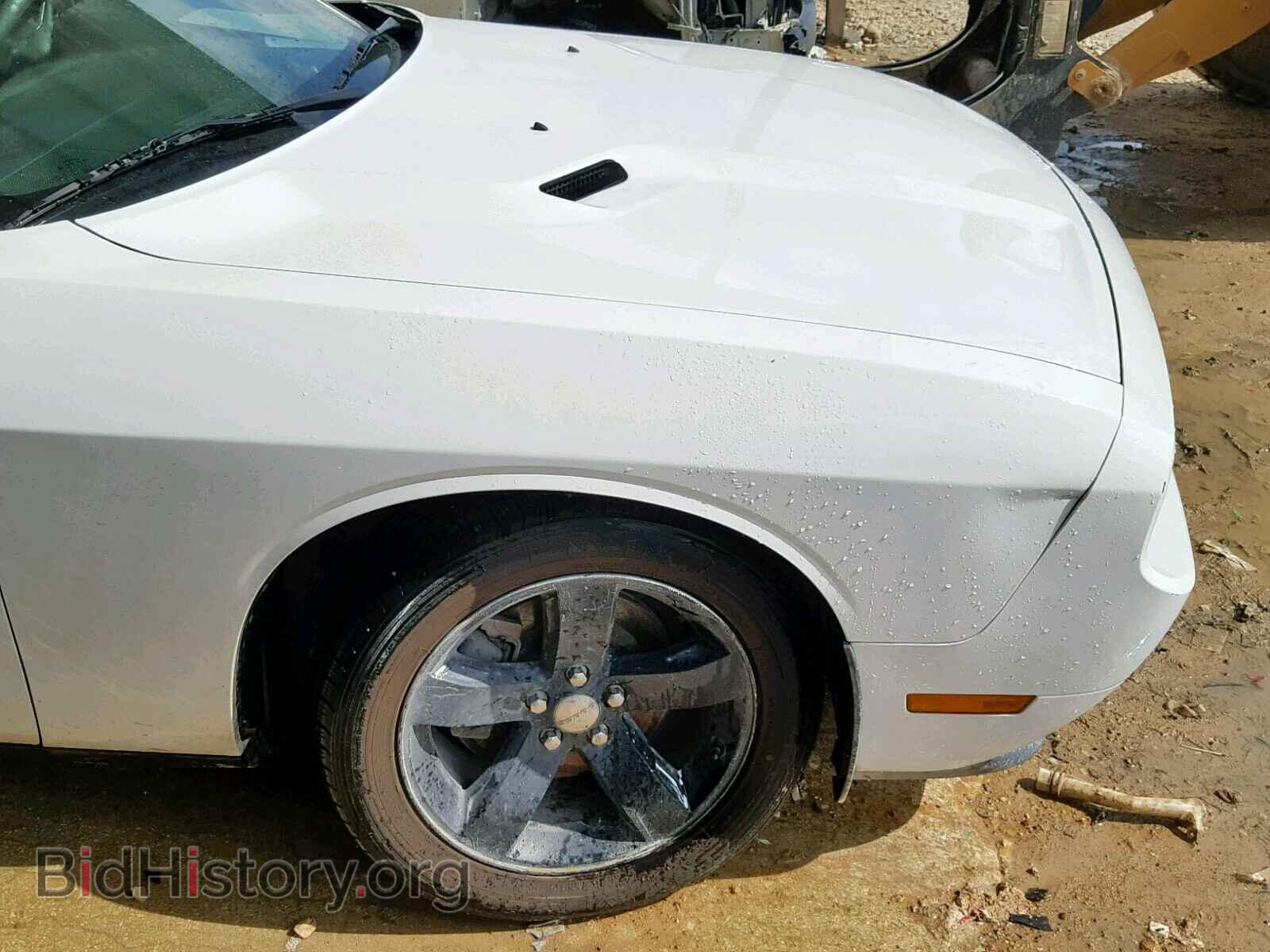 2014 DODGE CHALLENGER - VIN: 2C3CDYAG8EH285579 - Фото 9