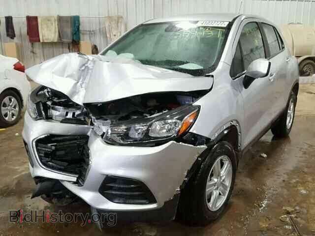 2017 CHEVROLET TRAX - VIN: 3GNCJNSBXHL217907 - Фото 2