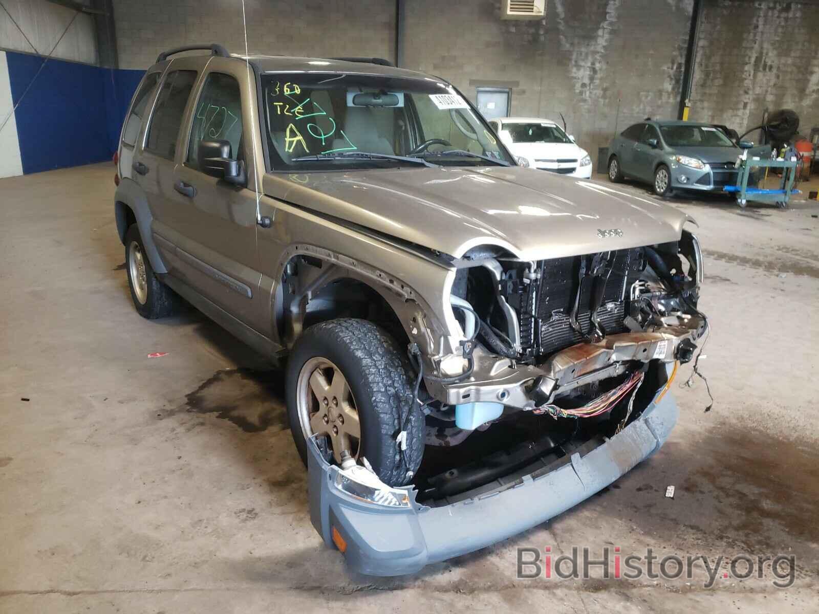 Photo 1J4GL48K06W115863 - JEEP LIBERTY 2006