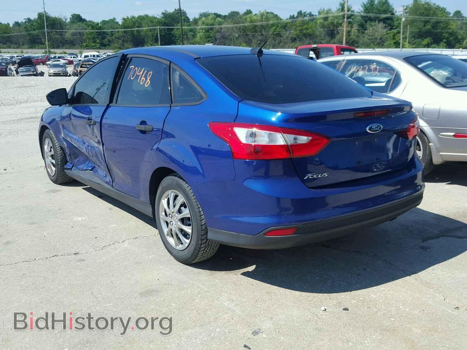 2012 Ford FOCUS (VIN 1FAHP3E26CL313119) — фото 3 из 10