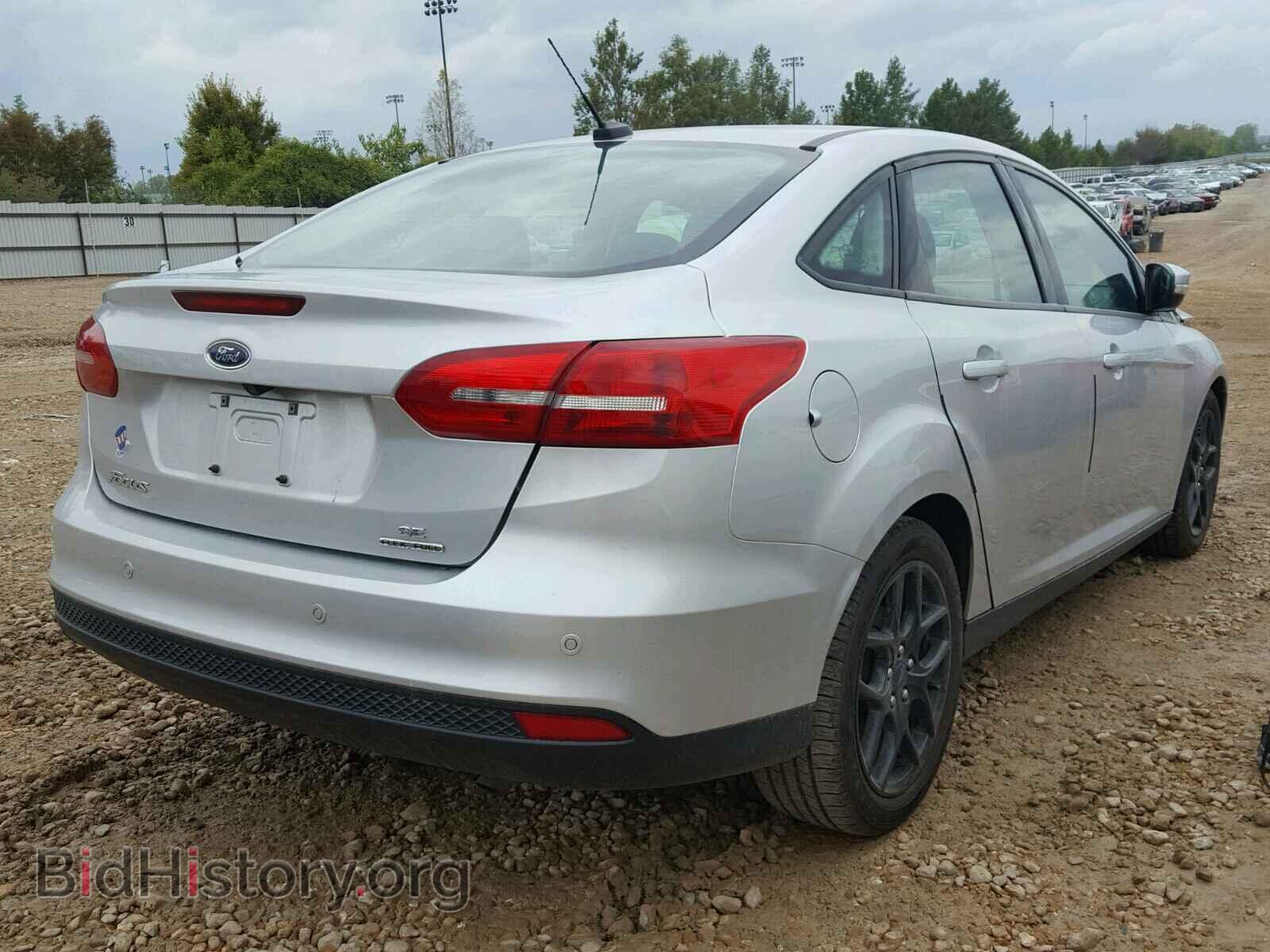 2016 FORD FOCUS - VIN: 1FADP3F22GL321088 - Photo 4