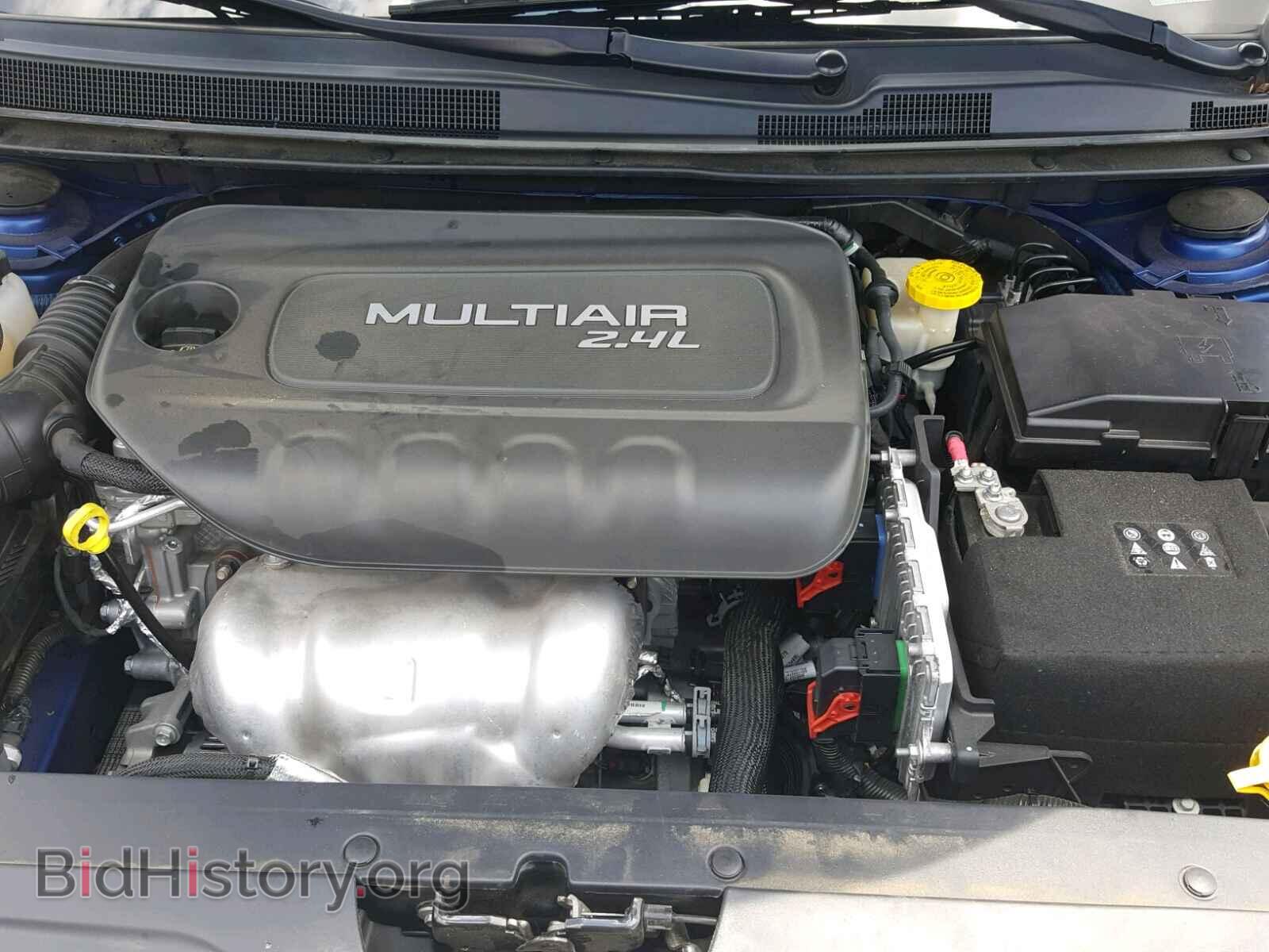 2015 CHRYSLER 200 - VIN: 1C3CCCABXFN732979 - Photo 7