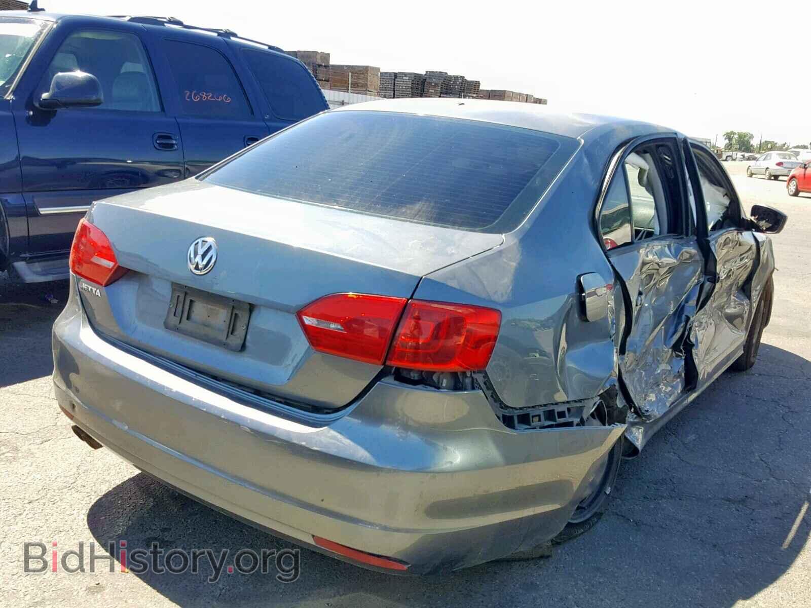 2014 VOLKSWAGEN JETTA - VIN: 3VW2K7AJ5EM323853 - Photo 4