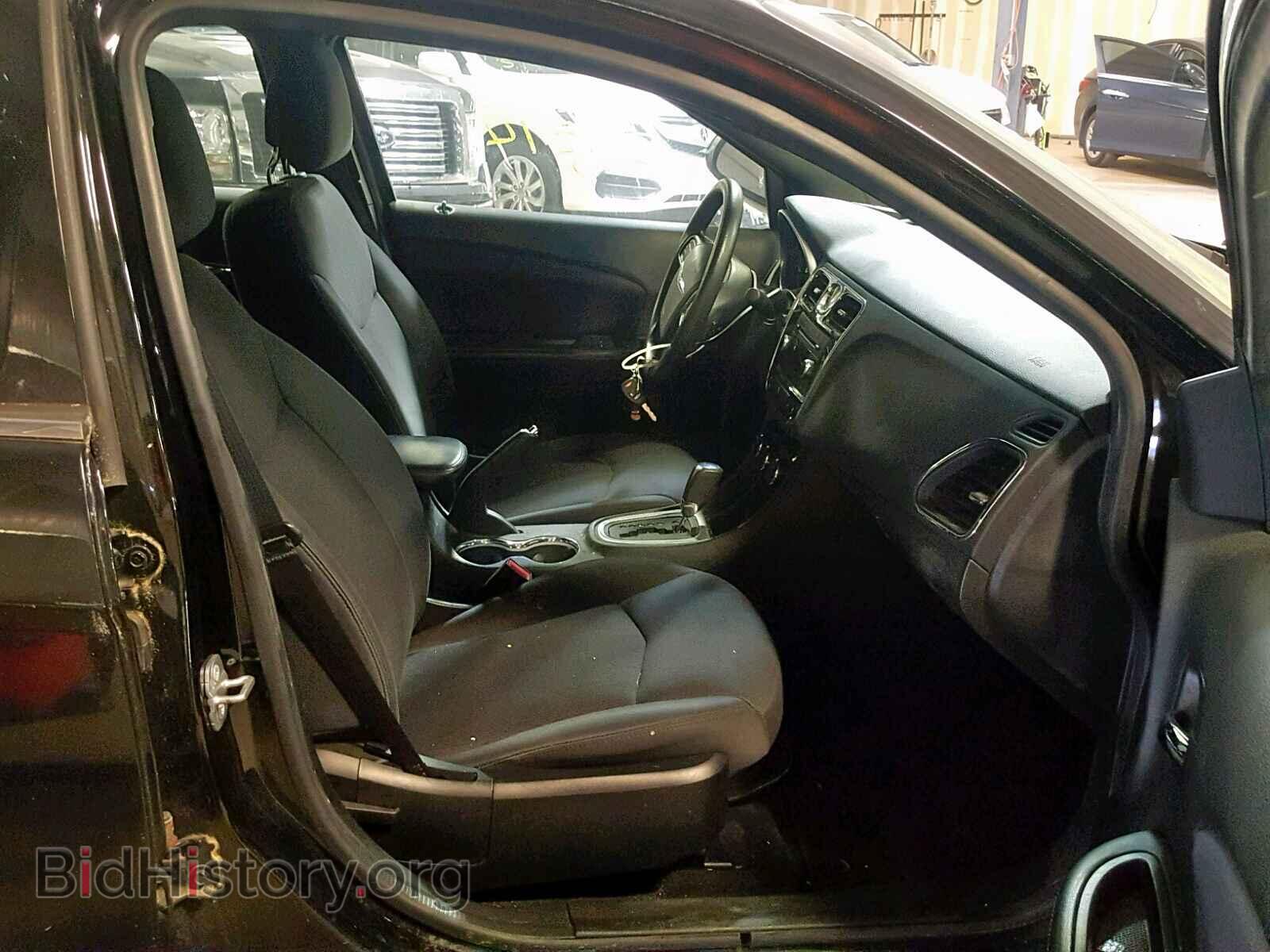 2014 CHRYSLER 200 - VIN: 1C3CCBAB4EN208090 - Фото 5