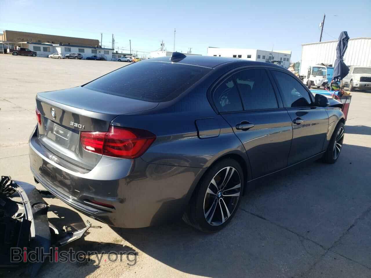 2018 BMW 3 SERIES - VIN: WBA8B9C53JEE83111 - Фото 3