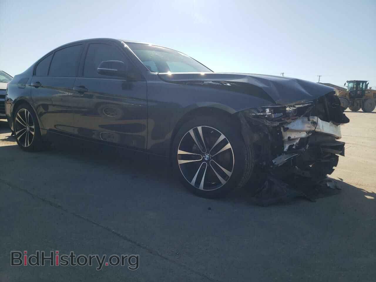 2018 BMW 3 SERIES - VIN: WBA8B9C53JEE83111 - Фото 4