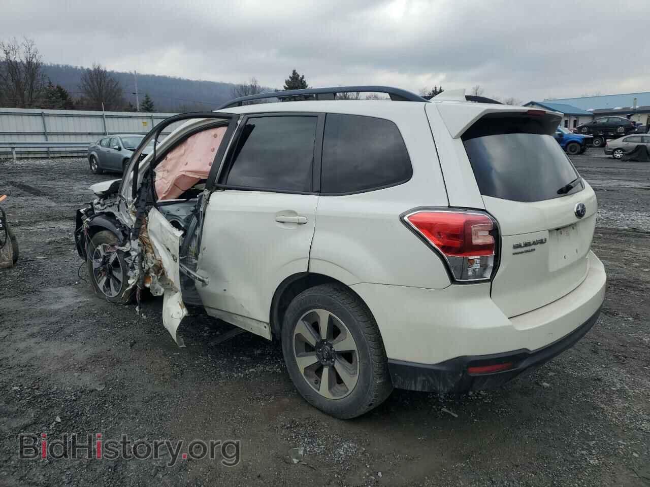 2018 SUBARU FORESTER - VIN: JF2SJAEC7JH480802 - Фото 2