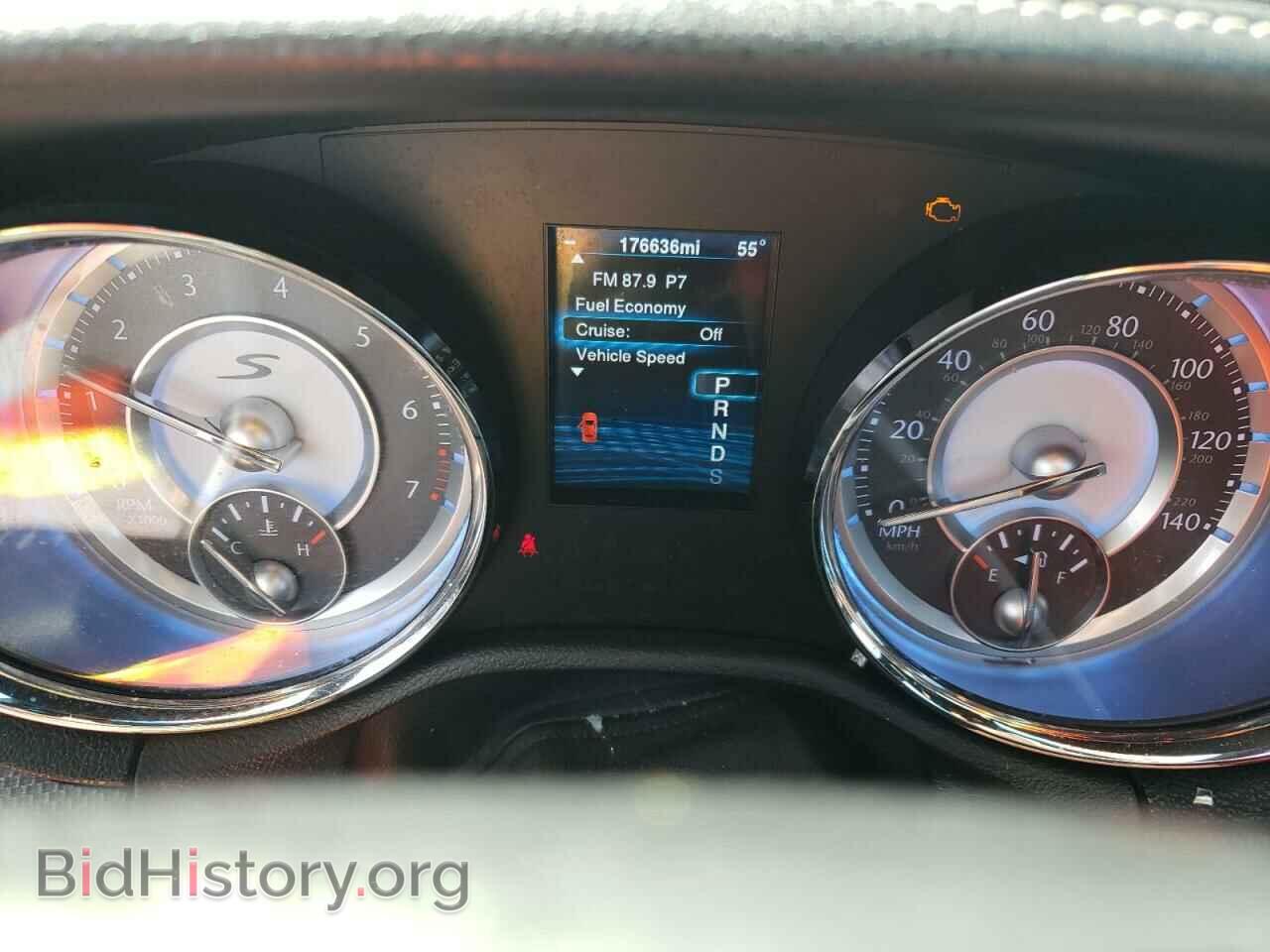 2014 CHRYSLER 300 - VIN: 2C3CCABG1EH296822 - Фото 9