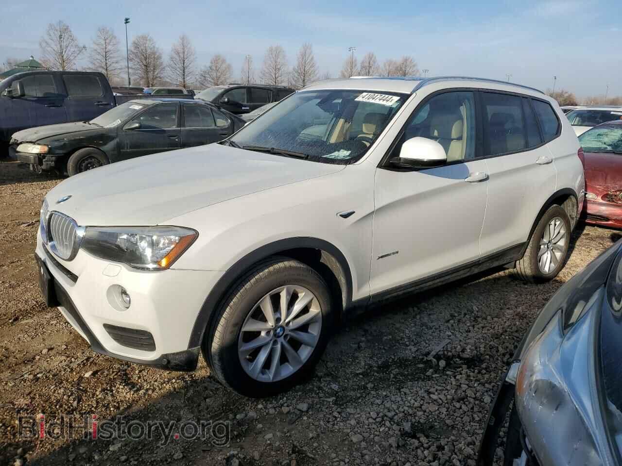 Photo 5UXWX9C31H0W70330 - BMW X3 2017