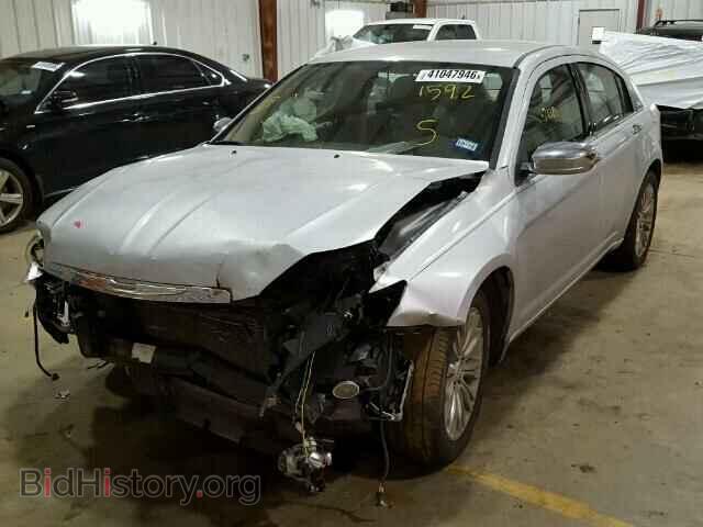 2012 CHRYSLER 200 - VIN: 1C3CCBCB5CN101592 - Photo 2