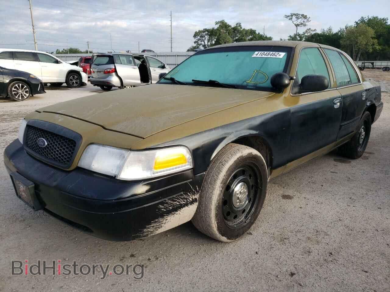 2011 FORD CROWN VIC - VIN: 2FABP7BV6BX102385 - Фото 2