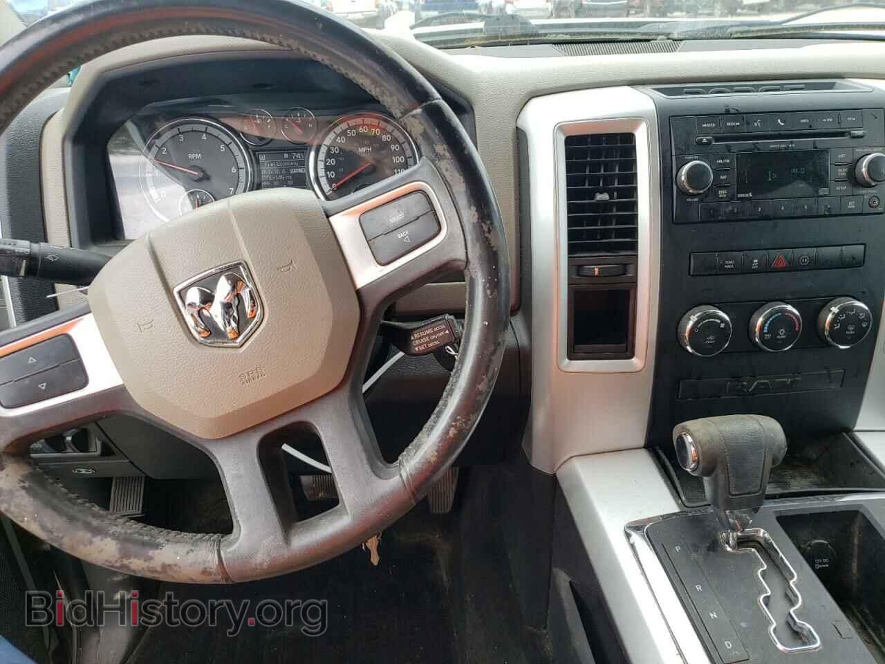 2011 DODGE RAM 1500 - VIN: 1D7RB1CP8BS657691 - Фото 9