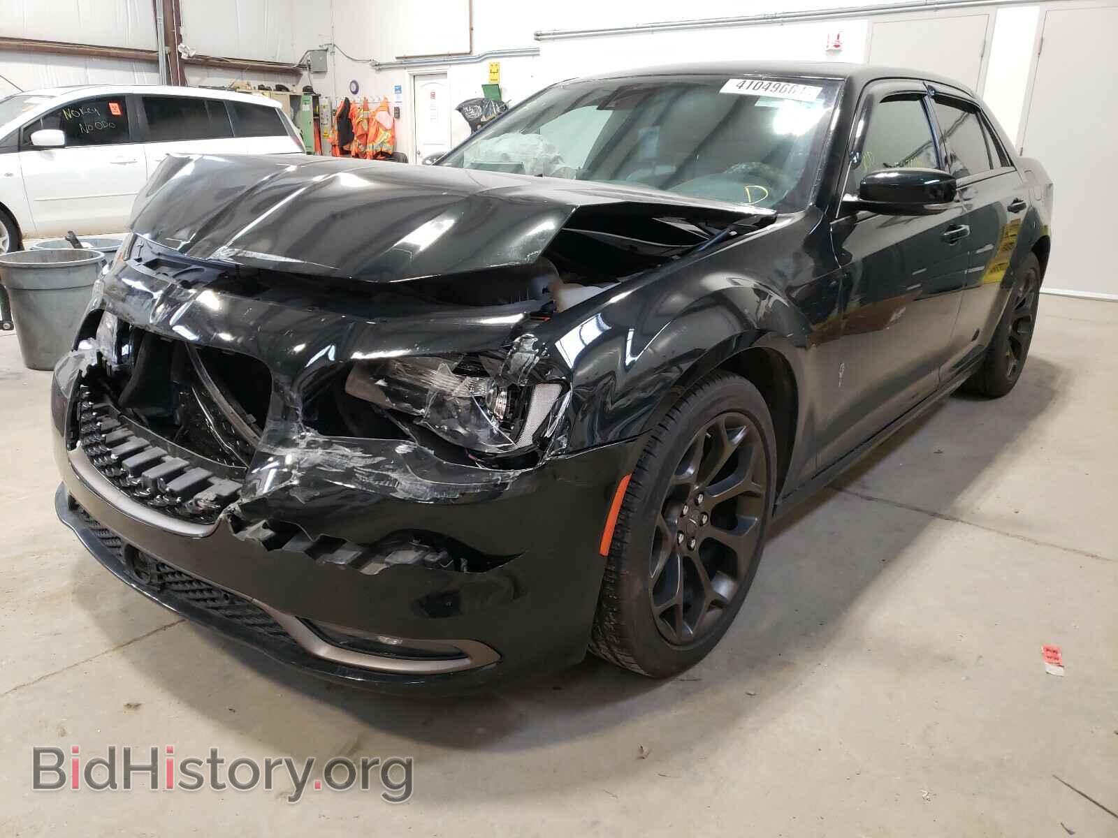 2016 CHRYSLER 300 - VIN: 2C3CCABG3GH294492 - Фото 2