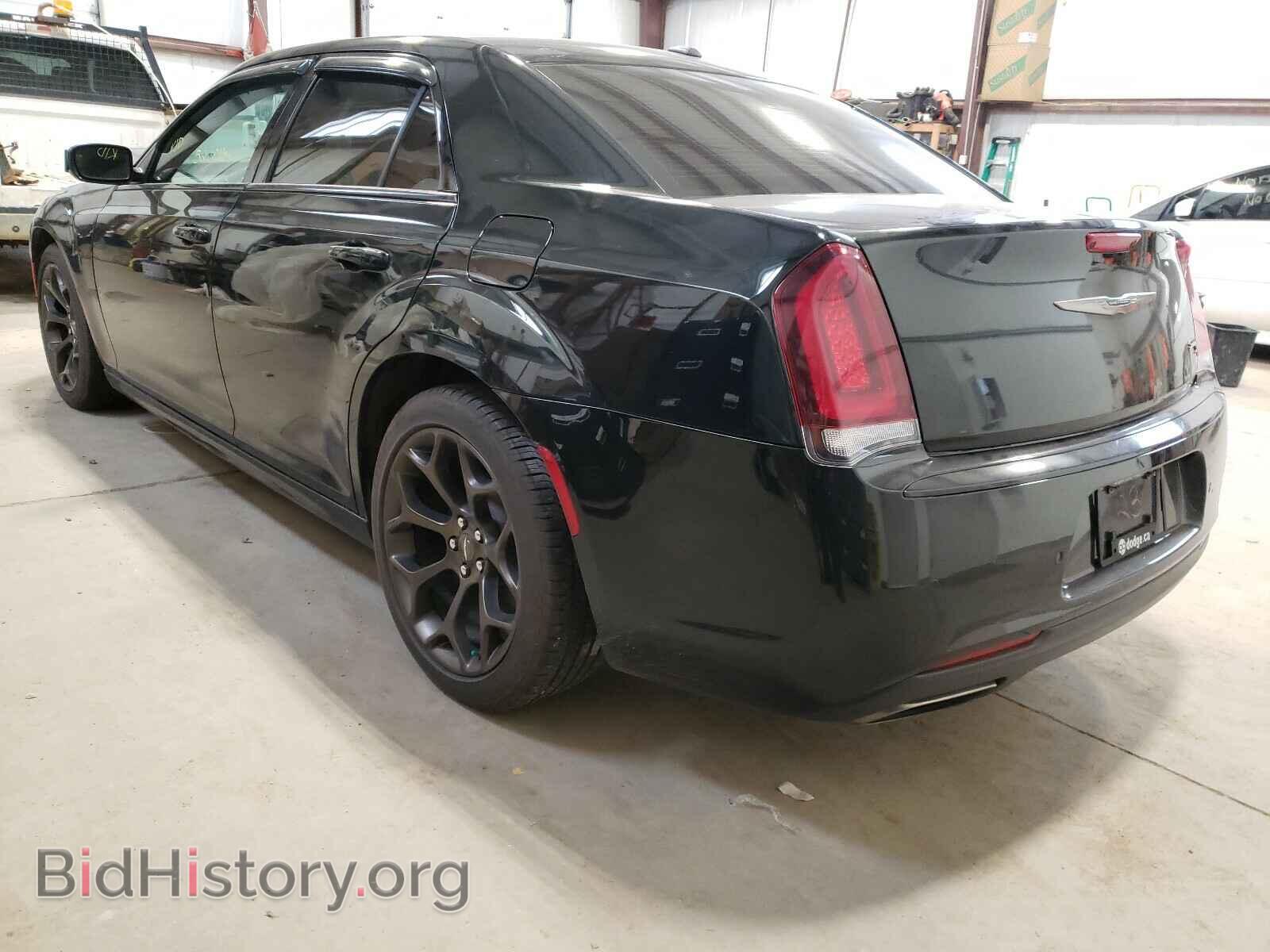 2016 CHRYSLER 300 - VIN: 2C3CCABG3GH294492 - Фото 3