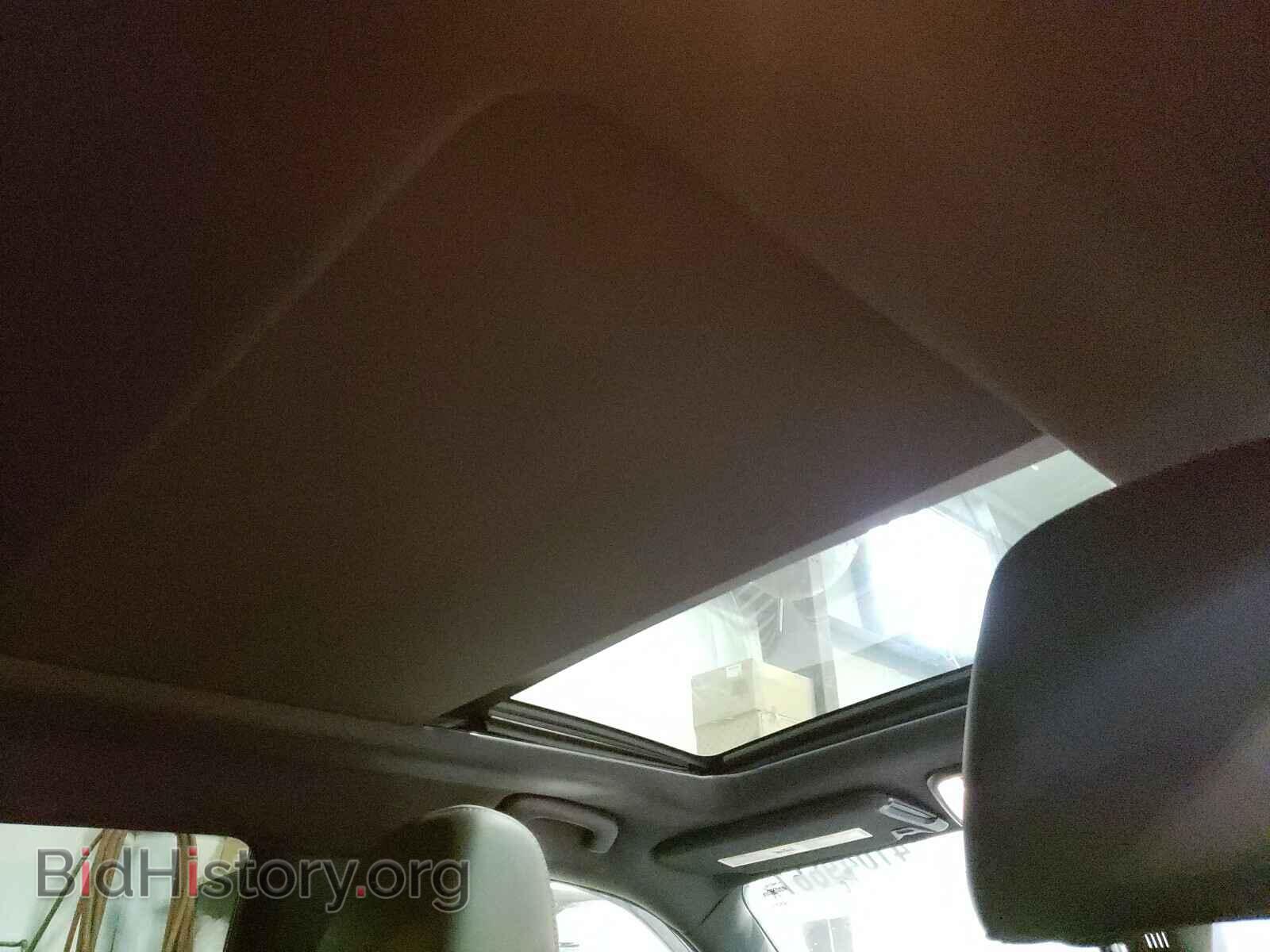 2016 CHRYSLER 300 - VIN: 2C3CCABG3GH294492 - Фото 9
