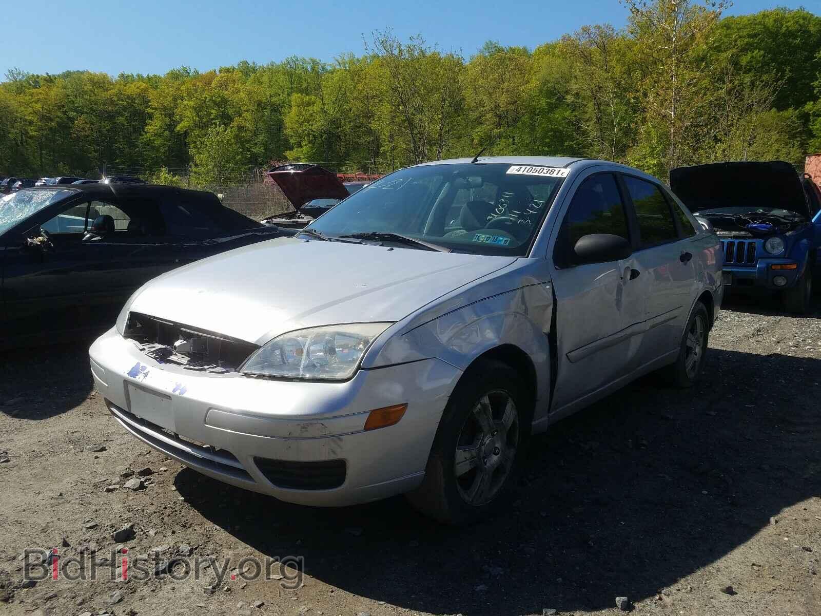 2007 FORD FOCUS - VIN: 1FAFP34N07W167467 - Фото 2