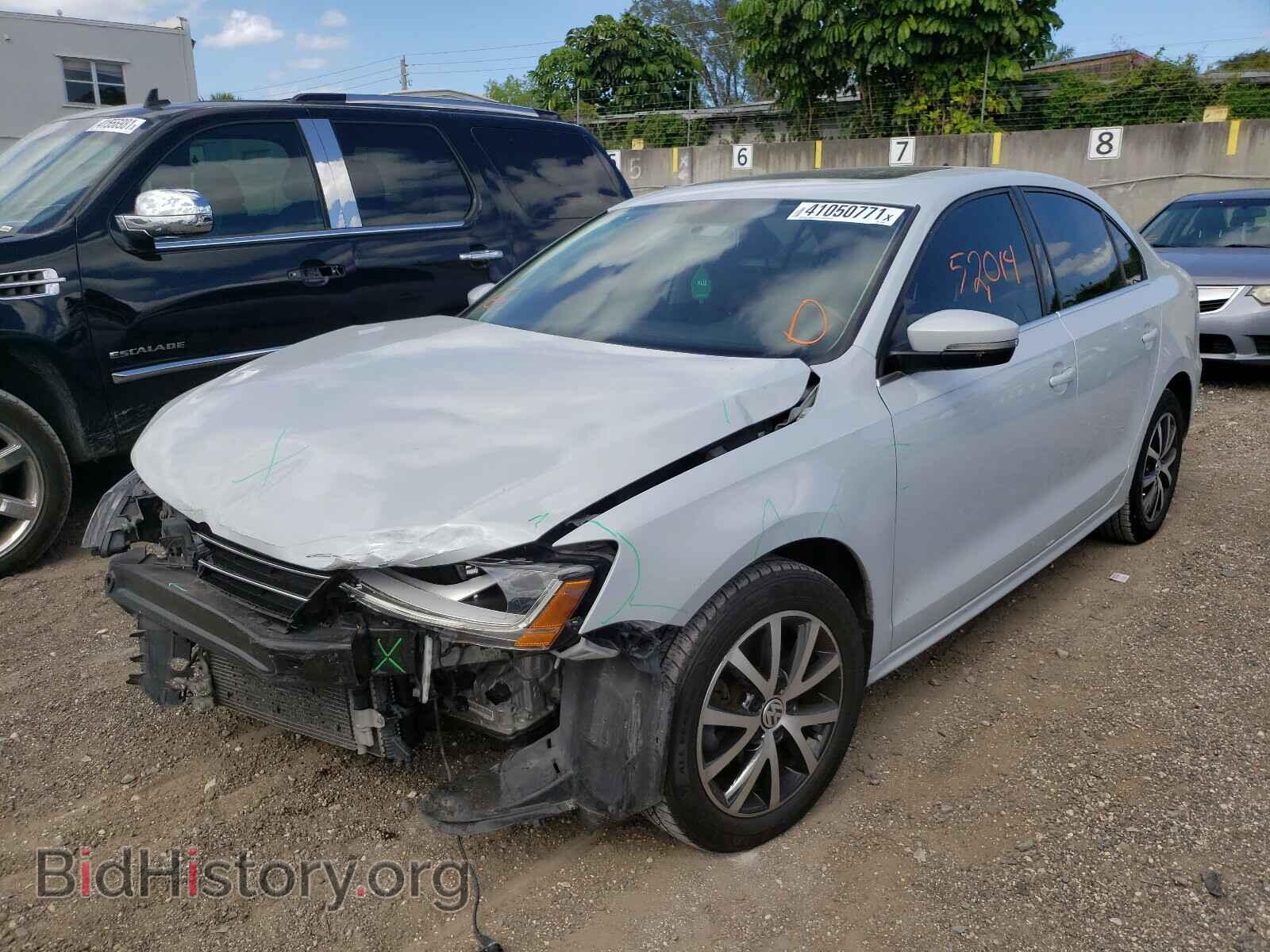 2017 VOLKSWAGEN JETTA - VIN: 3VWDB7AJ5HM414943 - Фото 2