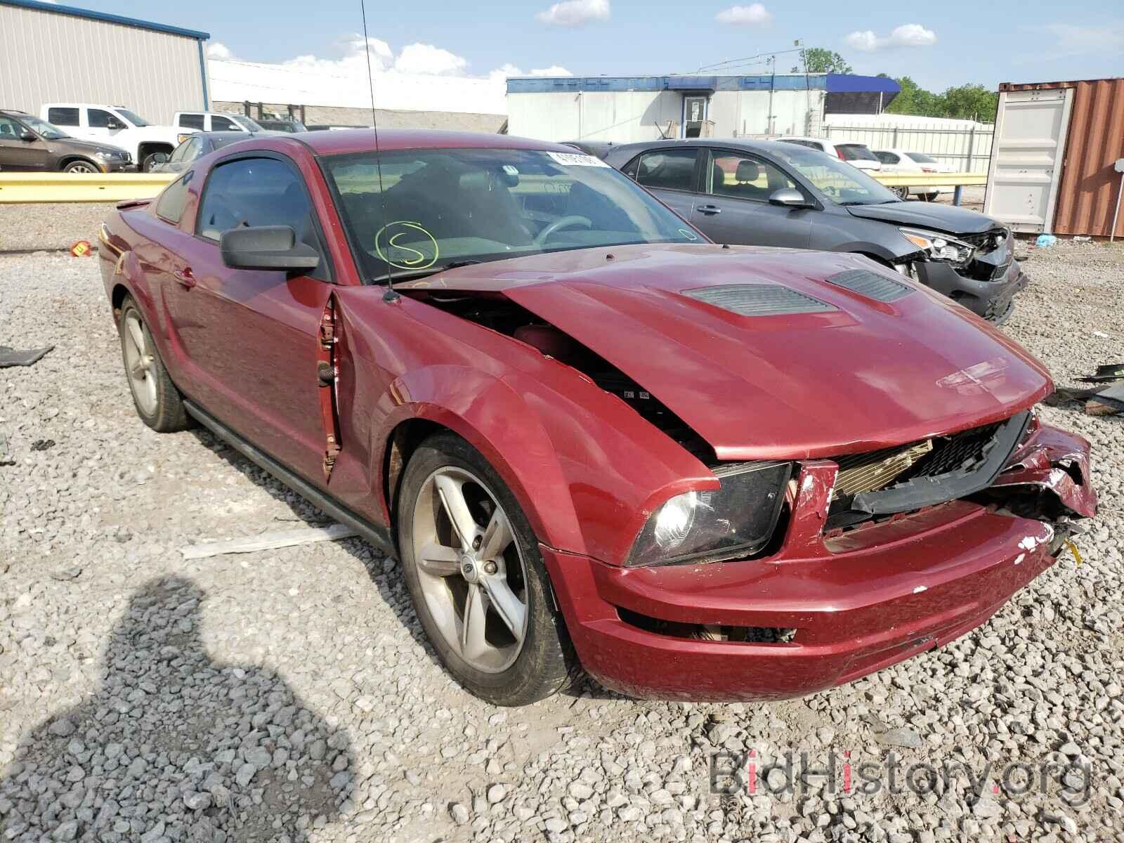 Photo 1ZVHT80NX95124357 - FORD MUSTANG 2009
