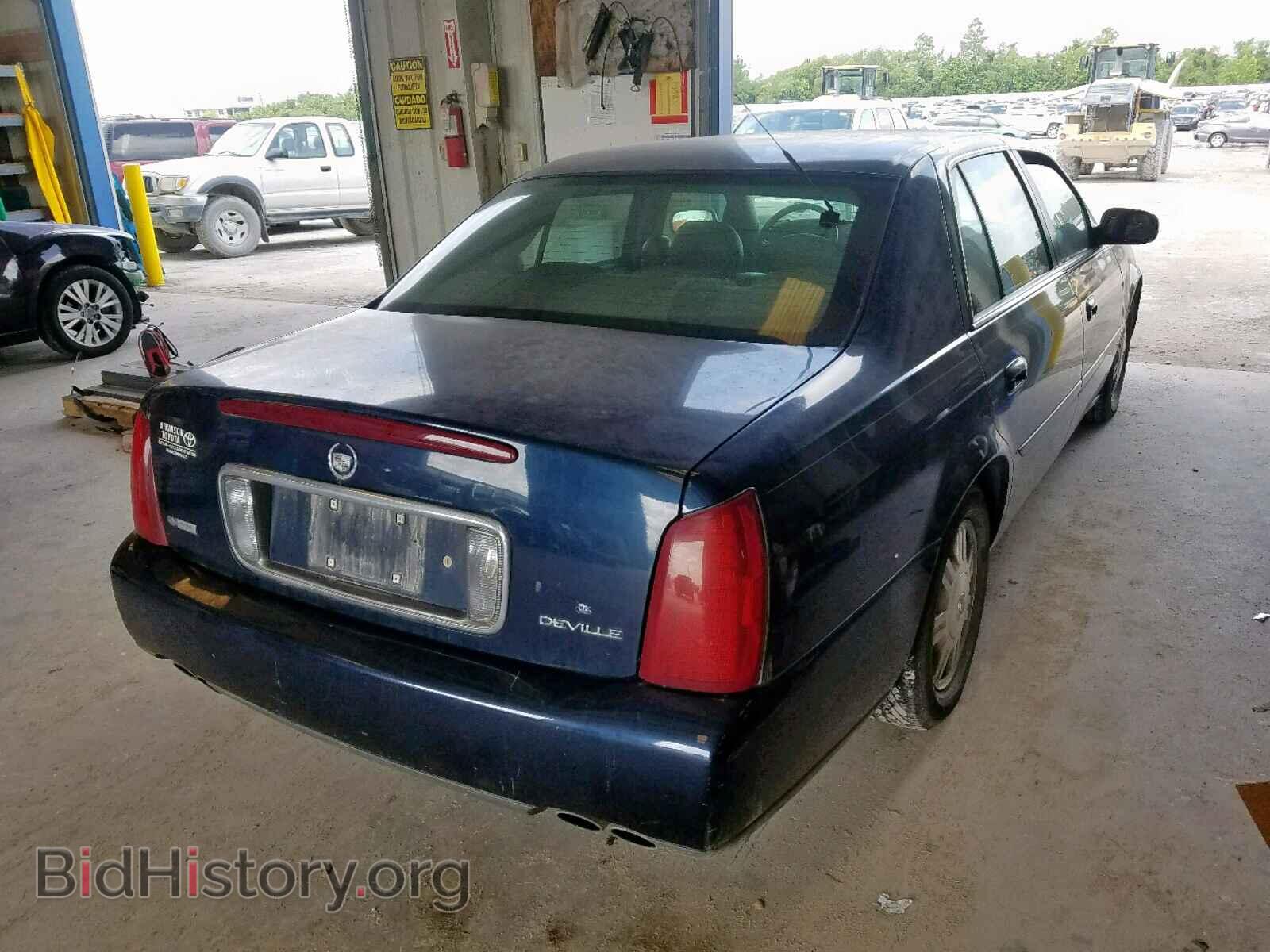 2004 CADILLAC DEVILLE - VIN: 1G6KD54Y24U217934 - Photo 4