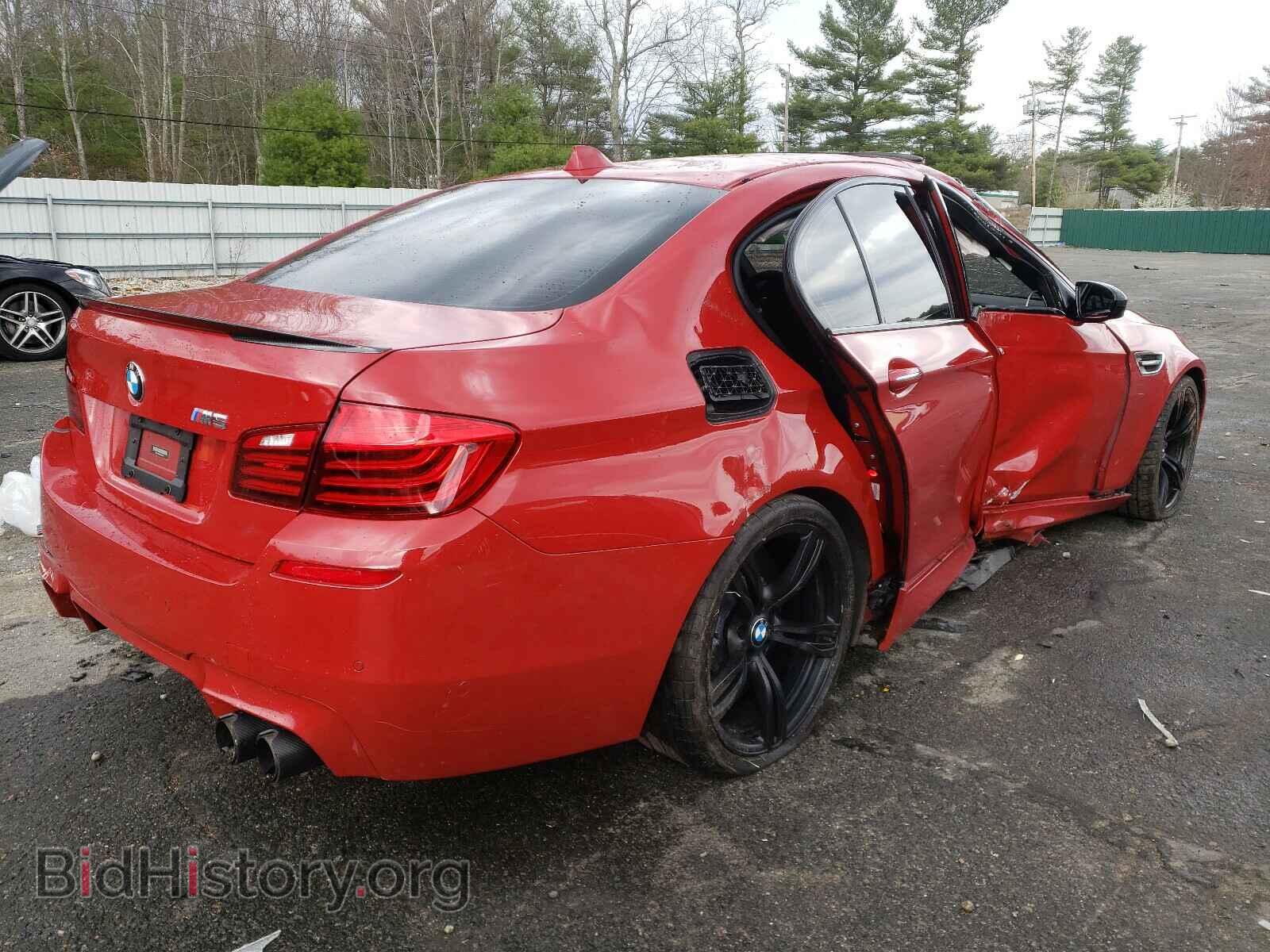 2016 BMW M5 - VIN: WBSFV9C54GD595552 - Фото 4