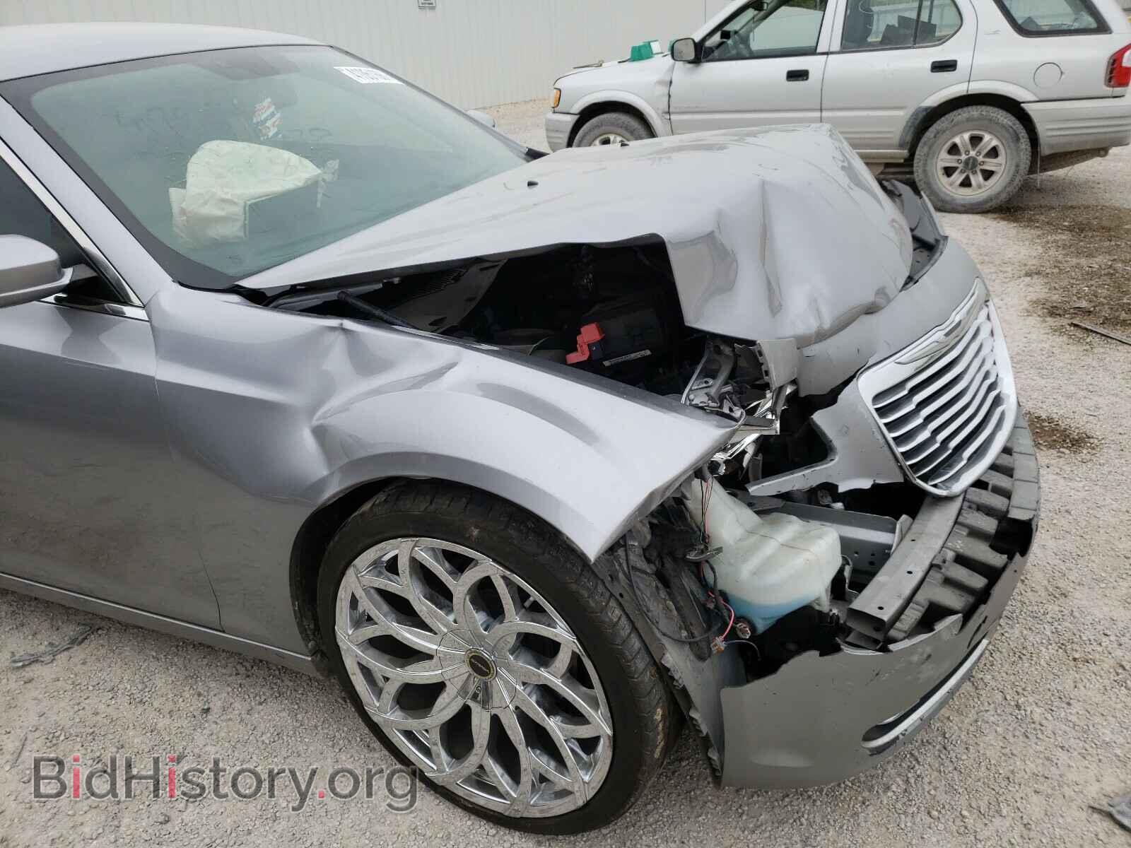 2014 CHRYSLER 300 - VIN: 2C3CCAAG0EH301803 - Photo 9