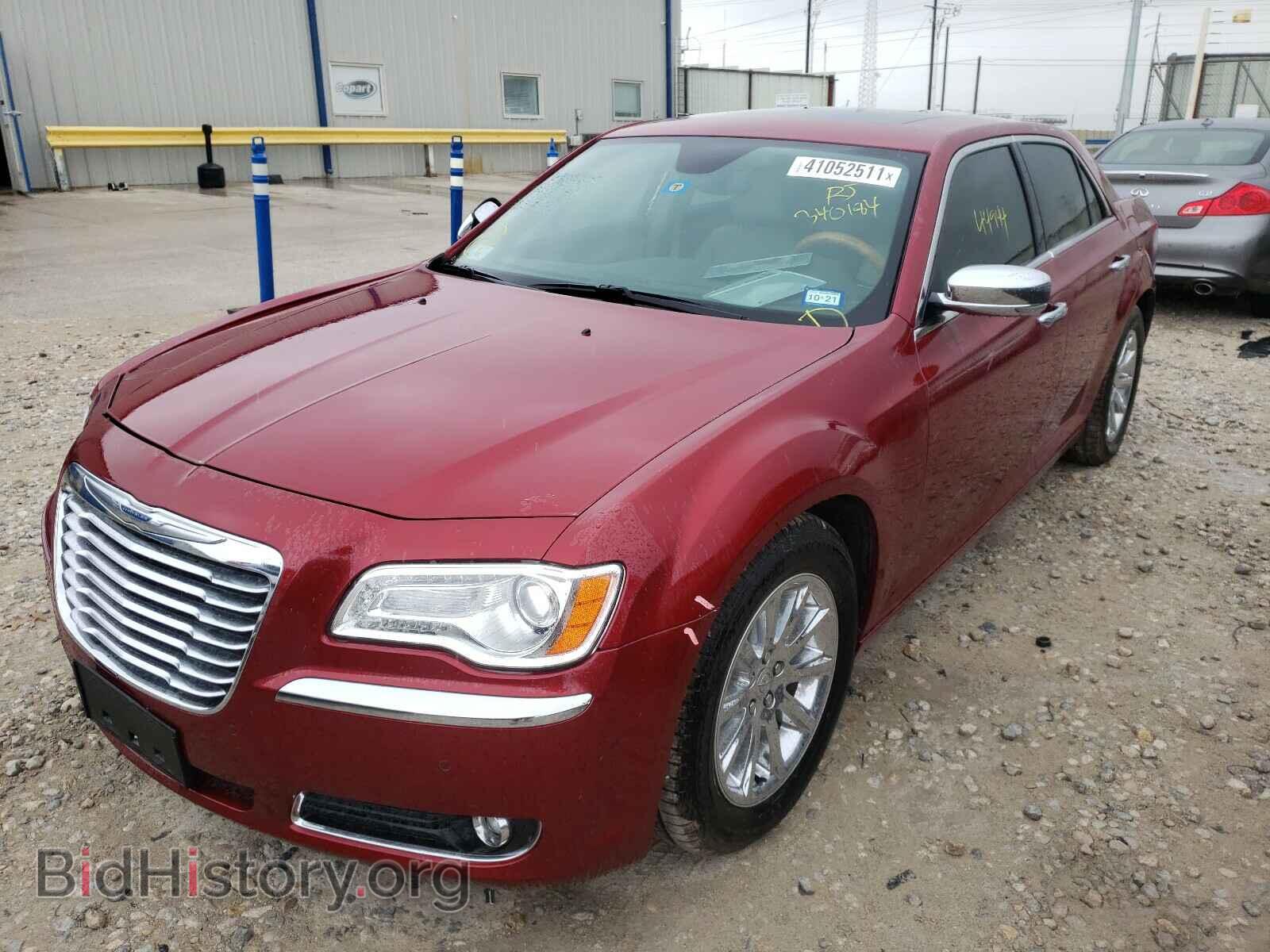 2014 CHRYSLER 300 - VIN: 2C3CCAET7EH340184 - Фото 2