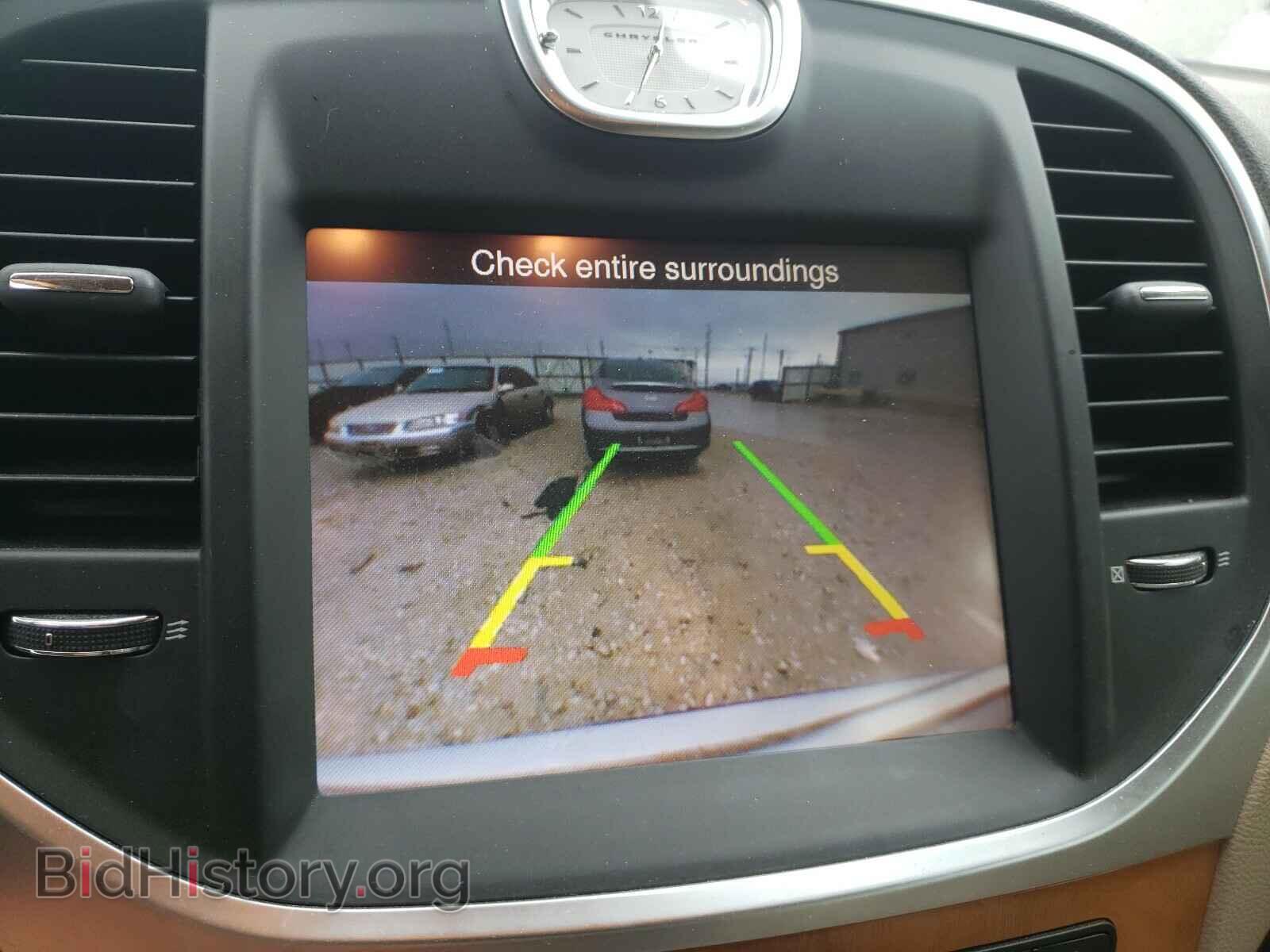 2014 CHRYSLER 300 - VIN: 2C3CCAET7EH340184 - Фото 9