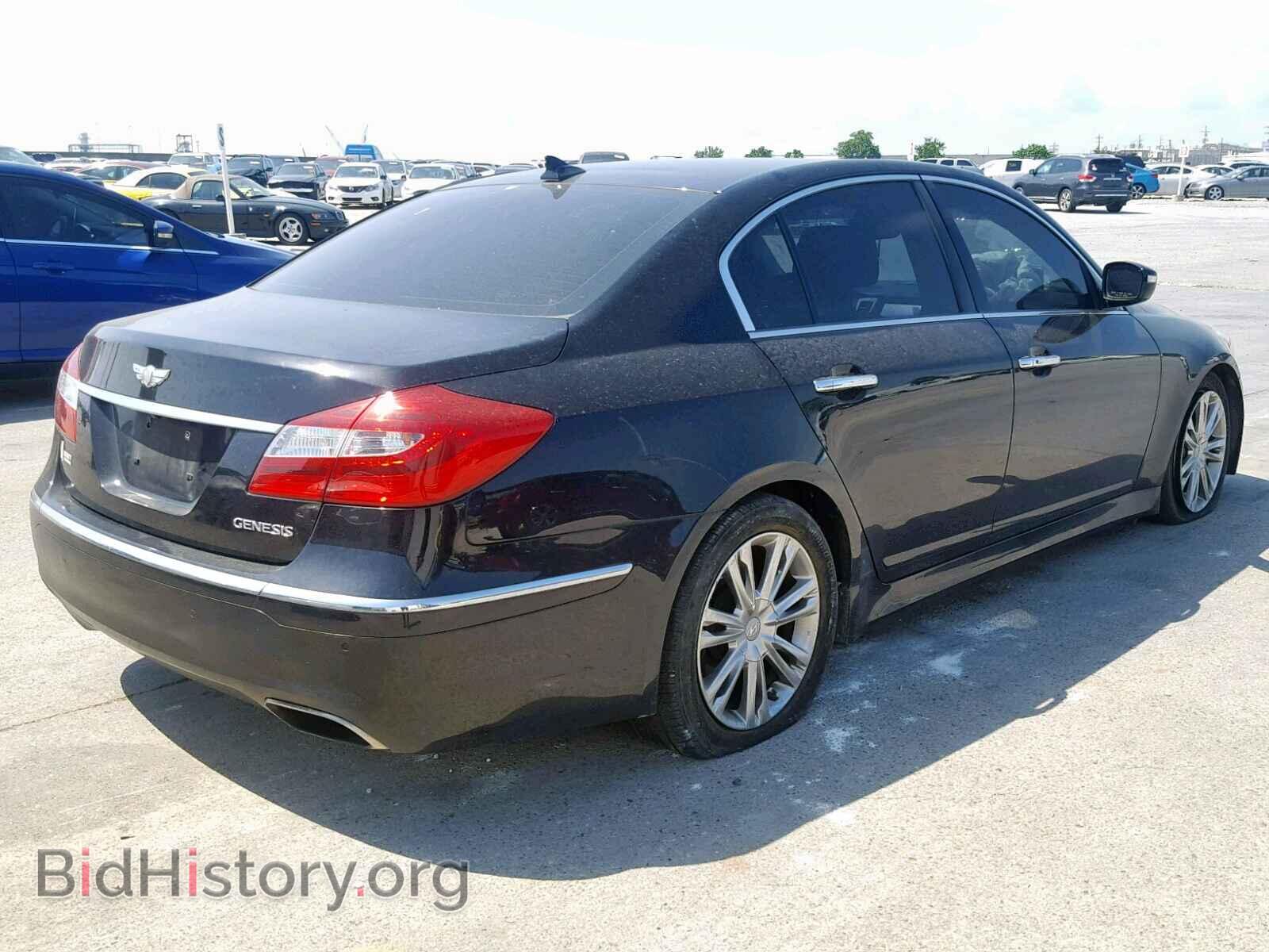 2013 HYUNDAI GENESIS - VIN: KMHGC4DD6DU242585 - Фото 4