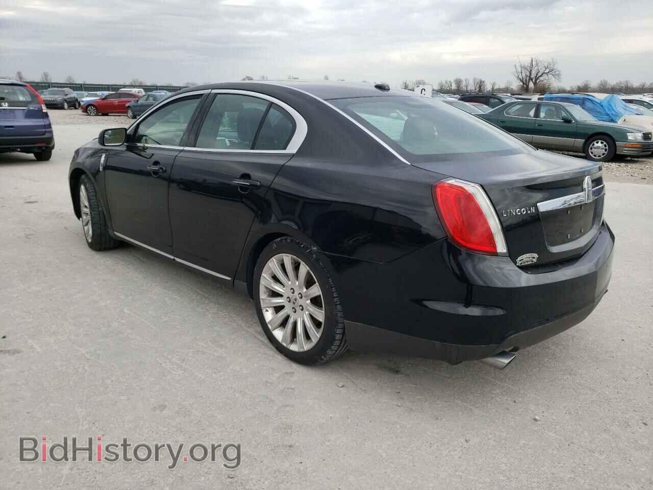 2011 LINCOLN MKS - VIN: 1LNHL9FT1BG614979 - Фото 2
