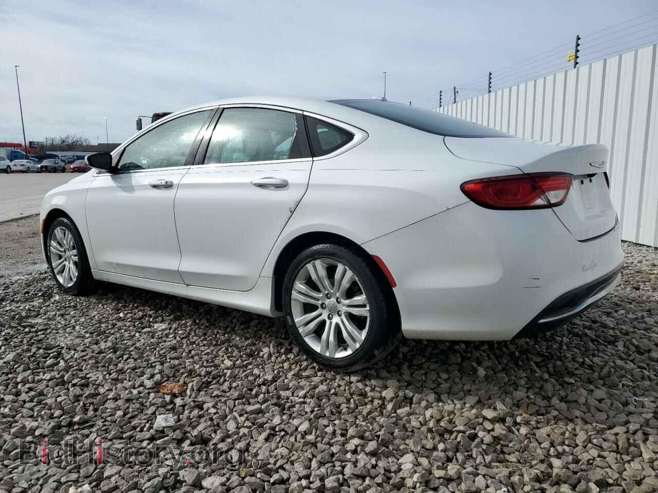 2015 CHRYSLER 200 - VIN: 1C3CCCAB8FN555879 - Фото 2