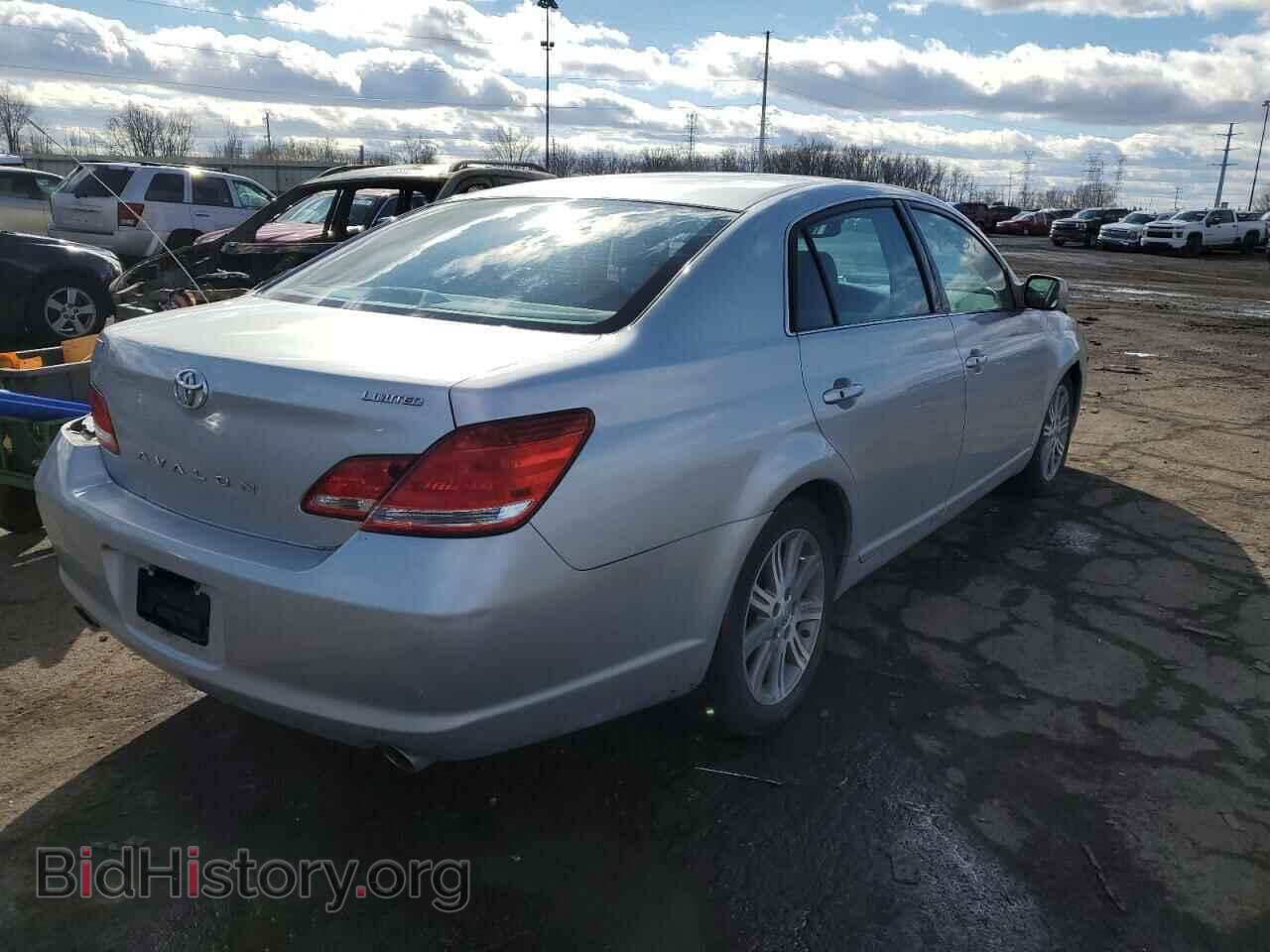 2006 TOYOTA AVALON - VIN: 4T1BK36B66U166310 - Фото 3