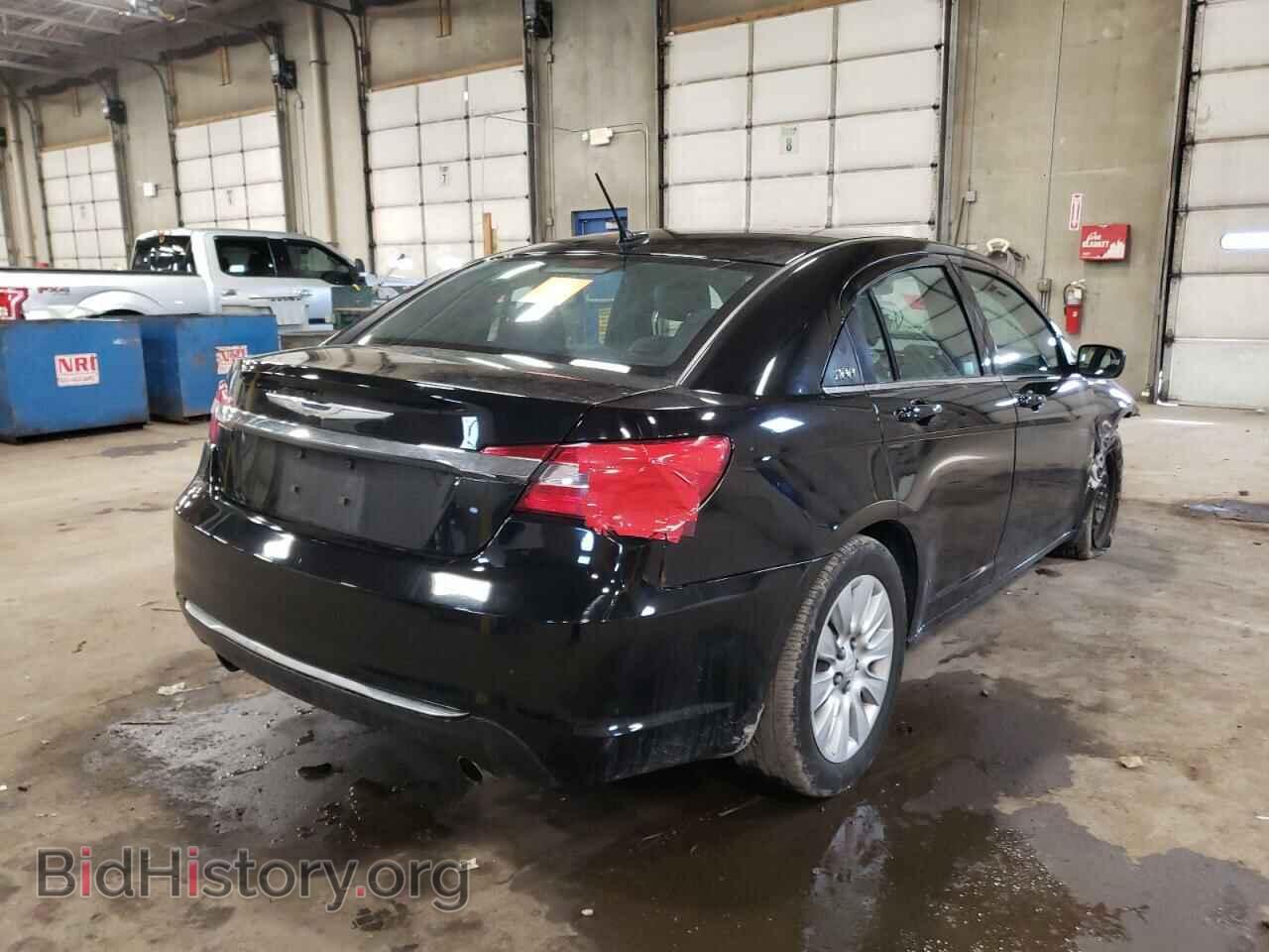 2013 CHRYSLER 200 - VIN: 1C3CCBAG3DN767804 - Фото 4