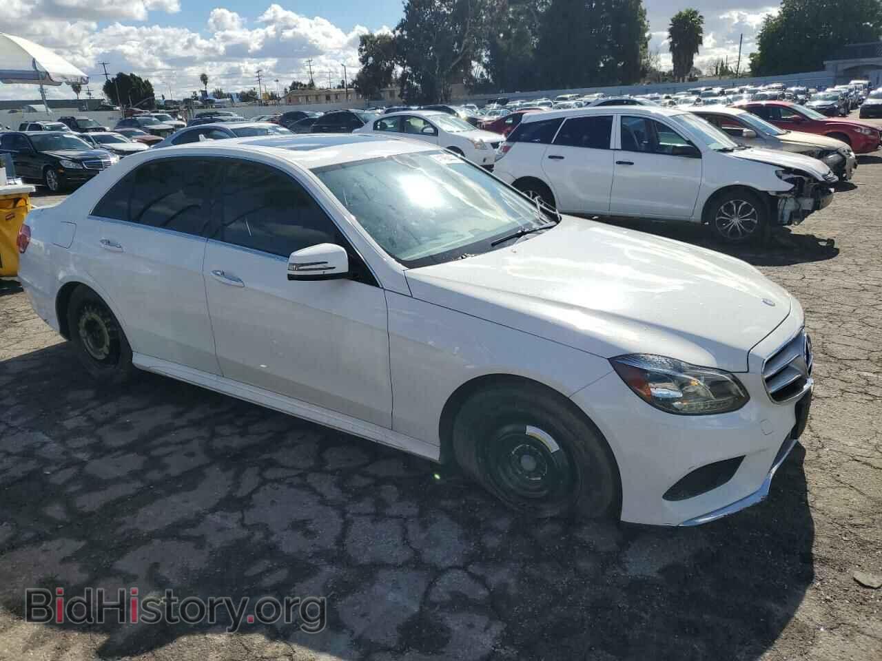 2014 MERCEDES-BENZ E-CLASS - VIN: WDDHF5KBXEA785938 - Фото 4