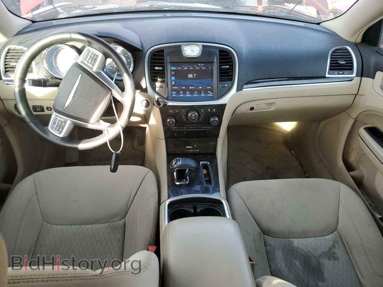 2012 CHRYSLER 300 - VIN: 2C3CCAAG3CH208027 - Photo 8