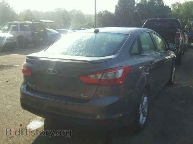 2012 Ford FOCUS (VIN 1FAHP3F22CL433210) — фото 4 из 10