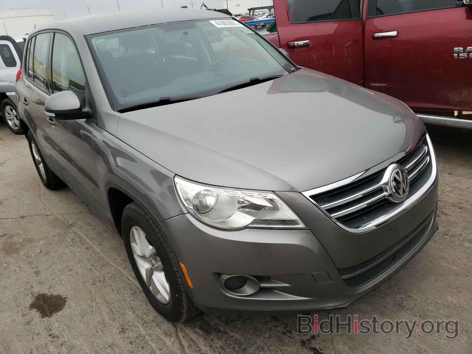 Photo WVGAV7AXXBW542485 - VOLKSWAGEN TIGUAN 2011