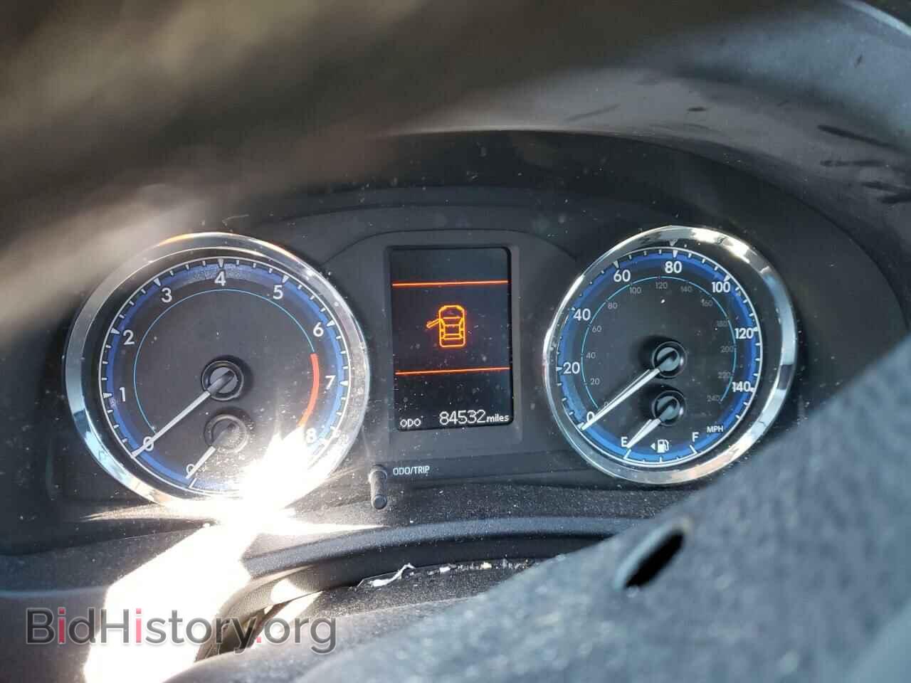 2017 TOYOTA COROLLA - VIN: 2T1BURHEXHC864721 - Фото 9