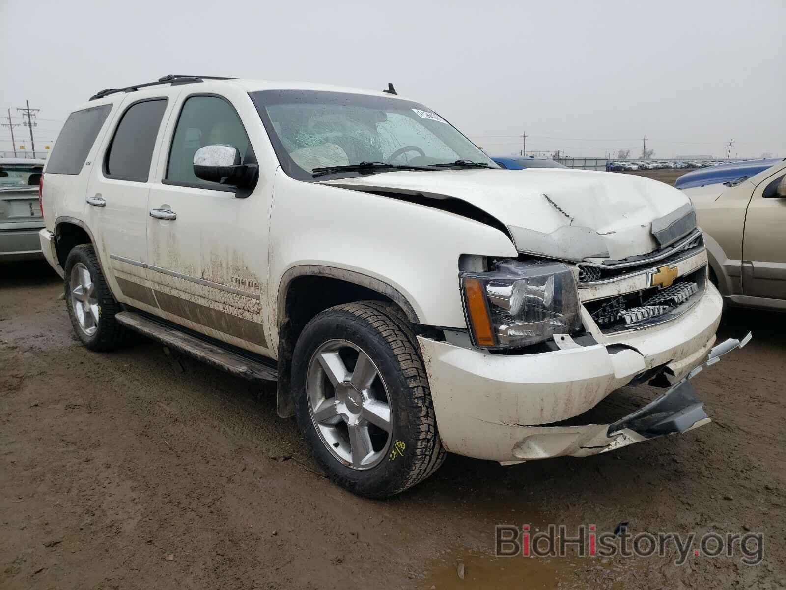 Фотография 1GNSKCE06ER157488 - CHEVROLET TAHOE 2014