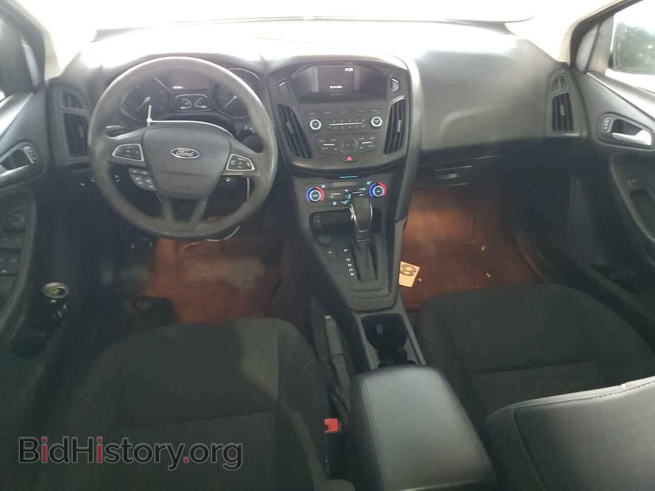 2018 FORD FOCUS - VIN: 1FADP3FE4JL270565 - Фото 8